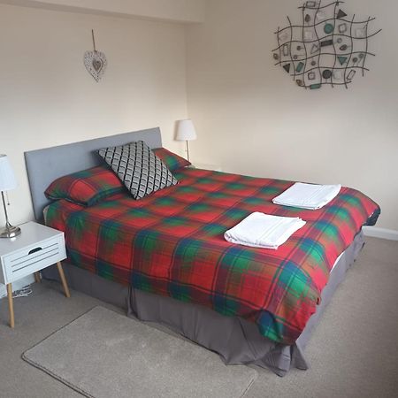 Heart Of Filey Apartment Exterior photo